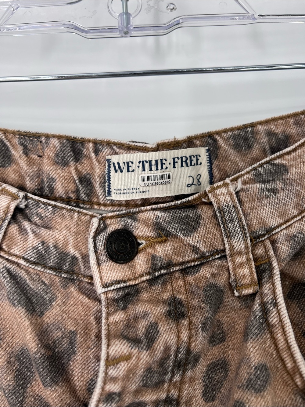 We The Free Leopard Animal Print Western Bohemian Barrel Wide Leg Jeans 28 - Picture 5 of 7